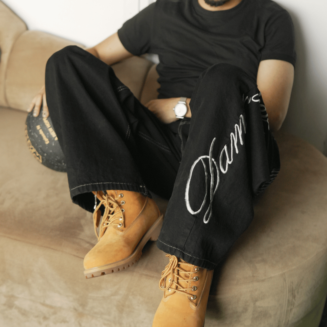BLACKED OUT JEANS (embroidery)