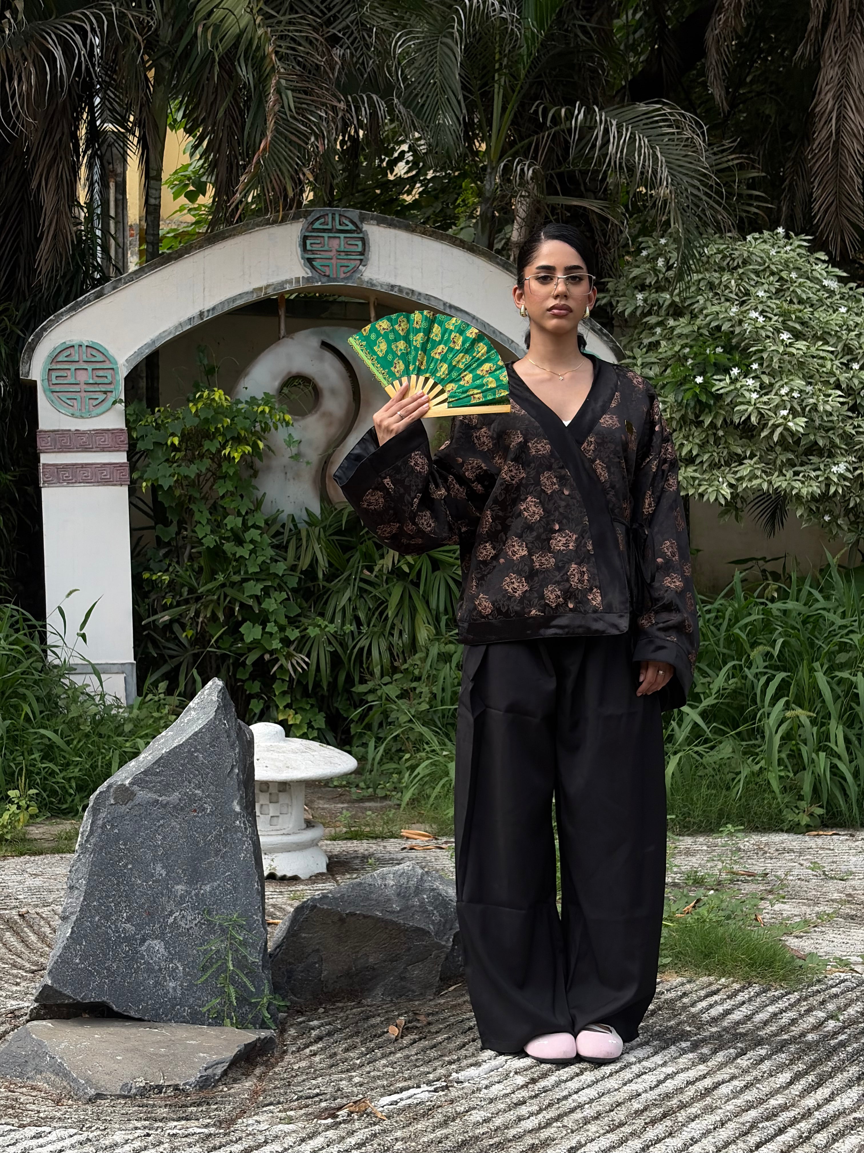 Black Gold Flora Kimono (Womens)