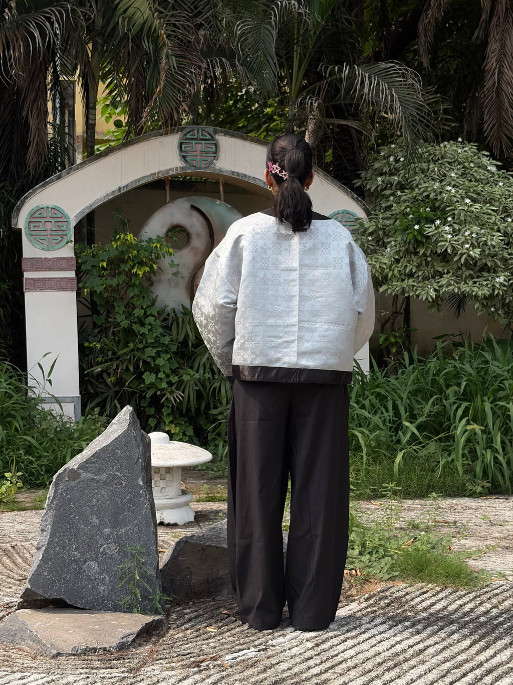 Silver Armor Kimono (Womens)